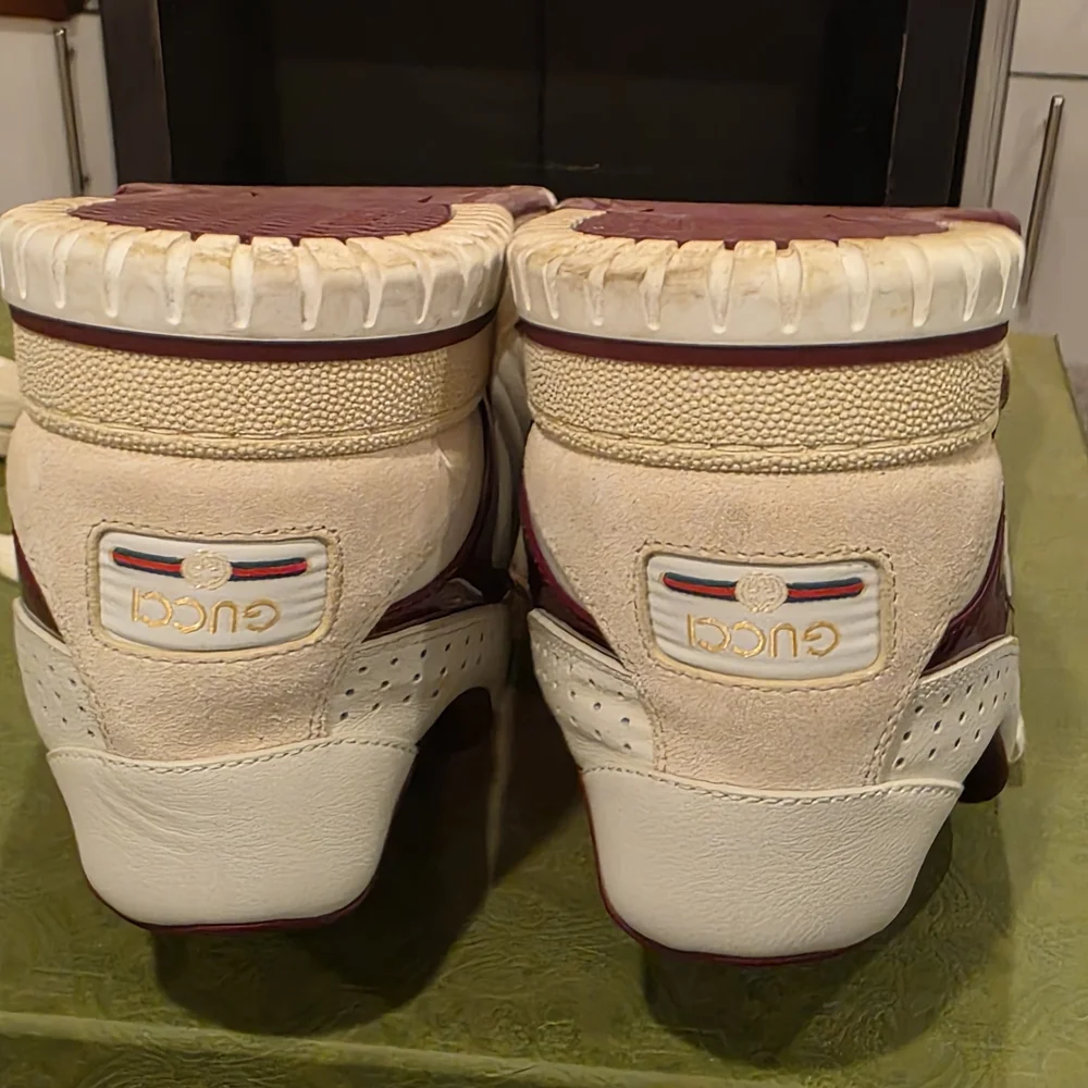 GUCCI Re-Web Trainer White & Red Leather Sneakers 818002 Gucci Sz 8 Box & Dust - Picture 13 of 16